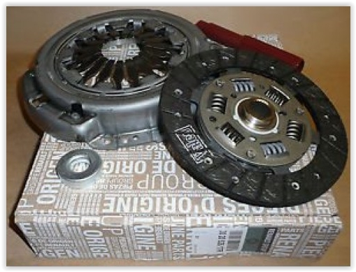 DEBRİYAJ SETİ (BASKI+BALATA) RENAULT CLIO IV 12> 1.2 16V D4F - MY - OEM 301010996R