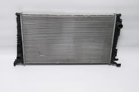 RADYATOR DUSTER 06.2010> - VALEO - OEM 214108807R