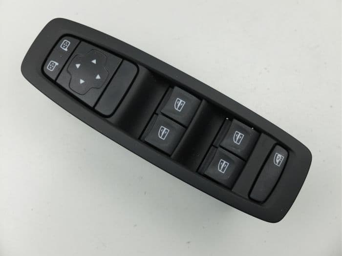 CAM DÜGME PANELİ MEGAN IV SEDAN (254012952R)