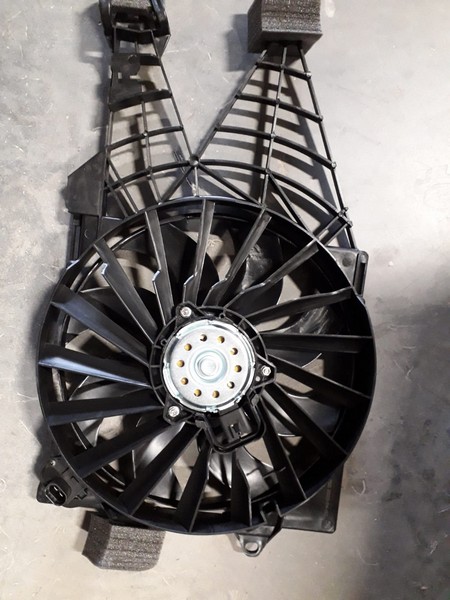 FAN MOTORU DAVLUMBAZLI LINEA 1.3/1.6 MJET/1.4 TJET 07-> - ORIS - OEM 51785226