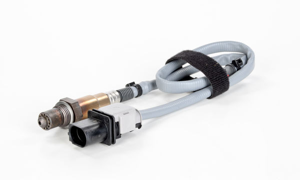 OKSİJEN SENSÖRÜ PORSCHE PANAMERA 3.6-4.8 10=> 665mm - BOSCH - OEM 97060612301