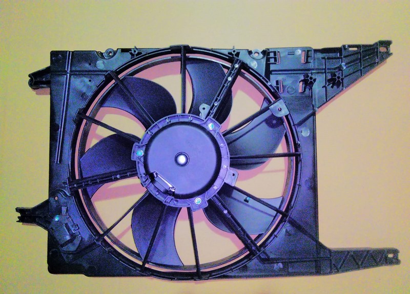 FAN MOTORU DAVLUMBAZLI LOGAN SANDERO DUSTER 1.5DCI 08> — ORIS FDC05000R - ORIS - OEM 8200765566