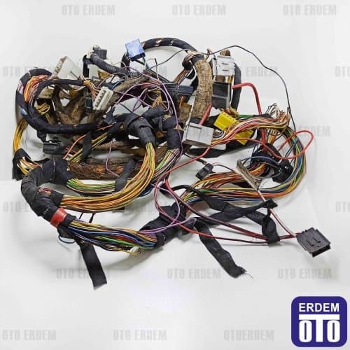 Renault R9 Broadway Torpido Göğüs Tesisatı 7702255701